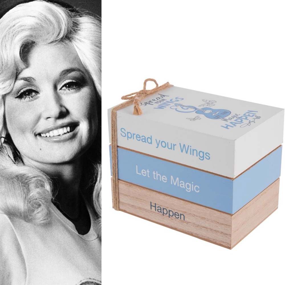 Dolly Parton Book Decor limited edition - Picture 13 of 16